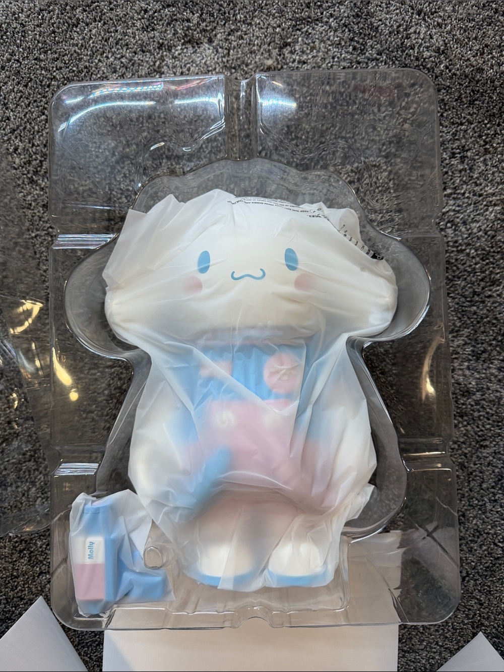 Sanrio Mega Space Molly. “Cinnamon Roll” open box to confirm. - Picture 5 of 5